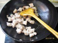 家常菜霉干菜烧肉做法图解5)