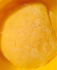 自制葱香花卷做法图解2)