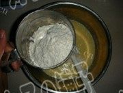 自制杏桃椰香马芬做法图解5)