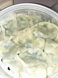 芳香四溢的韭菜鸡蛋饺子做法图解8)