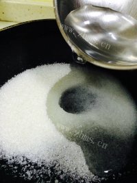 自制糖霜山楂做法图解5)