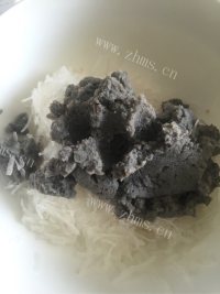美味的萝卜丝丸子做法图解3)