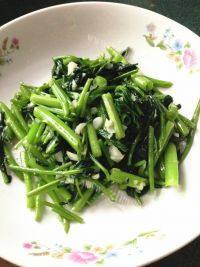 蒜粒空心菜