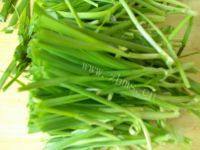 家常菜韭菜炒豆腐干做法图解1)