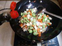 蚕豆胡萝卜焖饭的做法图解八