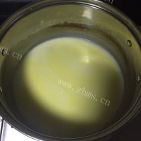美味的牛奶冰棒做法图解3)