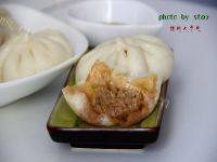 自己做的猪肉大葱包