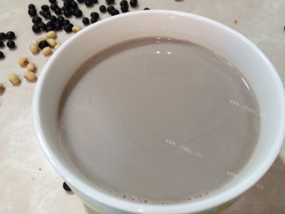 唇齿留香的黑豆花生豆浆