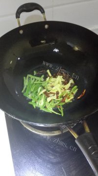 家常菜酸辣土豆丝做法图解6)