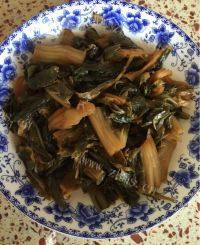梅菜焖五花肉做法图解11)