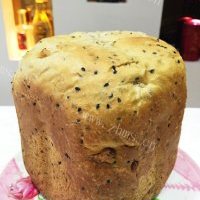 美味的黑芝麻核桃养生面包的做法图解五