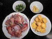 家常菜红烧栗子鸡做法图解2)
