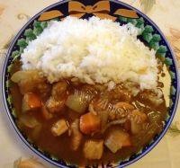 爽滑的咖喱鸡肉饭