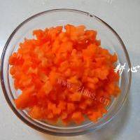 橙子胡萝卜坚果汁的做法图解五