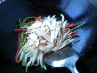 家常菜干煸手撕杏鲍菇