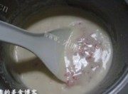 草莓慕司蛋糕做法图解3)