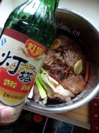 美味的酱牛肉做法图解6)