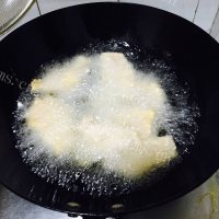 回味无穷的锅包肉做法图解4)