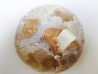 养胃的菠菜猪蹄小米粥做法图解5)