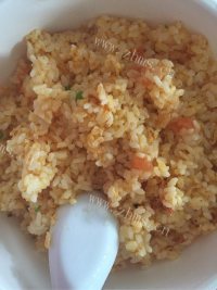 美味的西红柿黄金蛋炒饭做法图解9)