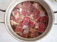 有特色的解密舌尖2之红烧牛肉做法图解3)
