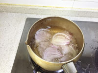 鲜美海鲜菇冬瓜肉丸汤的做法图解二