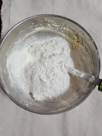 香脆的蛋香花生酥做法图解7)