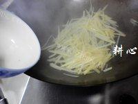 家常菜木耳土豆丝做法图解8)