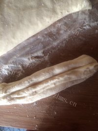 开胃的自制油条做法图解4)
