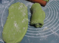 鲜绿菠菜吐司做法图解10)
