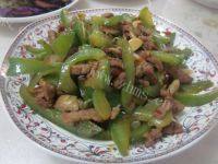 家常菜肉炒青椒