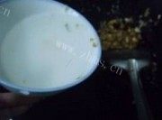 家常菜肉酱浇茄子做法图解2)