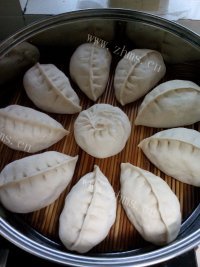好吃的桃子馅包子做法图解11)