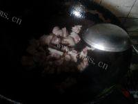 自己做的芹菜炒粉做法图解3)