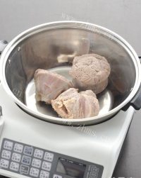 自制酱牛肉做法图解3)