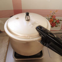 自制酱牛肉做法图解12)