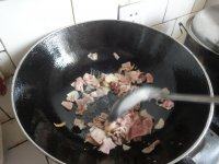 「DIY美食」豇豆炒肉做法图解7)