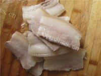 家常菜土豆粉蒸肉做法图解3)