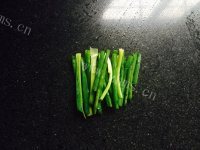 美味的葱油拌面做法图解1)