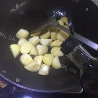 好吃的红烧土豆的做法图解四