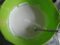 色泽鲜亮的米发糕做法图解9)