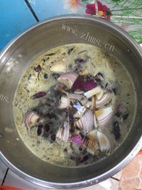 美味的鸡蛋肠粉做法图解9)