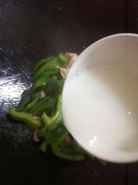 口感不错的青椒炒肉片