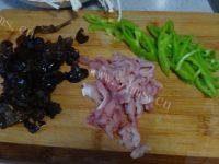 #爱美食#金针菇炒肉丝做法图解3)