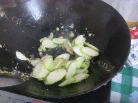 「念念不忘」丝瓜炒鸡蛋做法图解4)