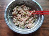 嚼劲十足的千层肉饼做法图解5)
