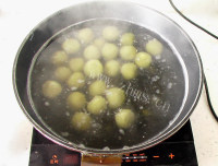 美味的抹茶杏仁汤圆做法图解11)