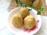 美味的玉米面窝窝头