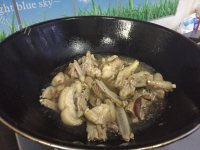 清爽茼蒿羊肉汤的做法图解八