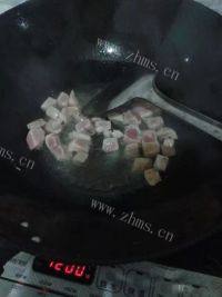 开胃的豆角炒肉做法图解4)